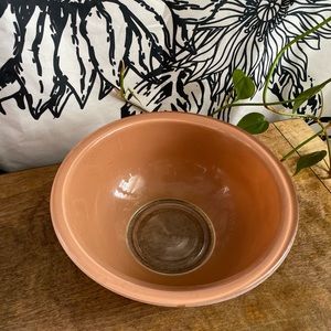 Vintage Pyrex Mixing Bowl Mauve